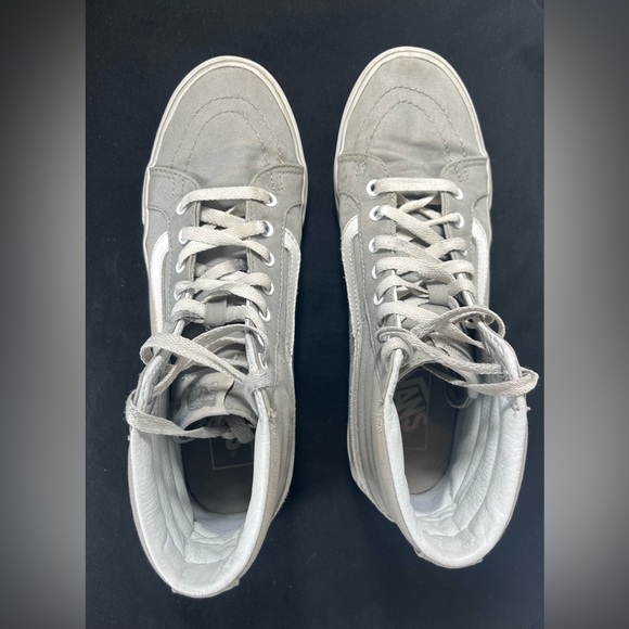 Vans High Tops Shoes - Grey & White - Women’s Size 8.5 & Men’s Size 7 - Picture 2 of 14